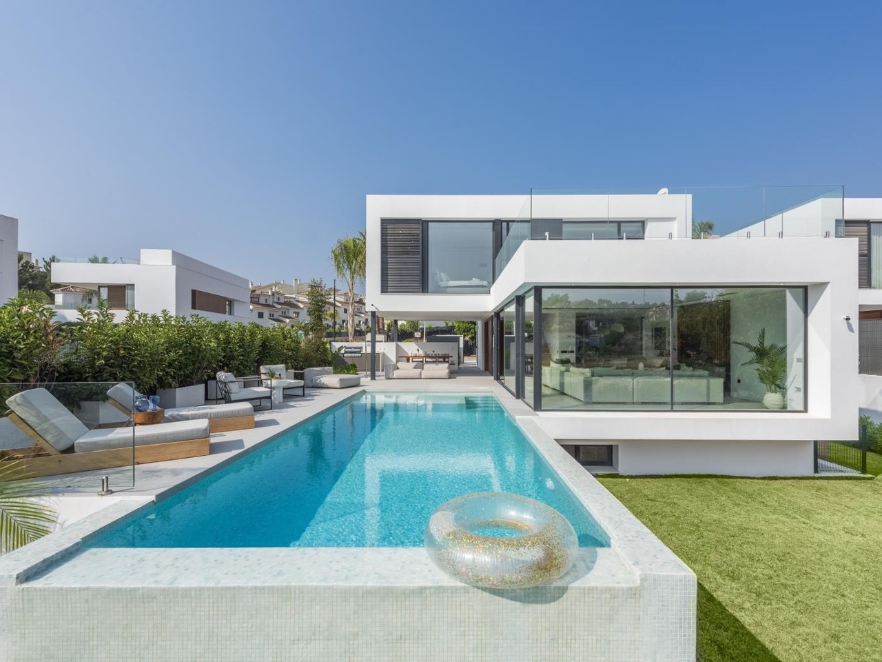 Empty villa with pool